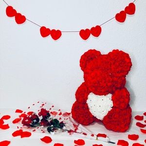 🎉HP🎉Handmade Crochet Valentine’s Day Red Heart Garland